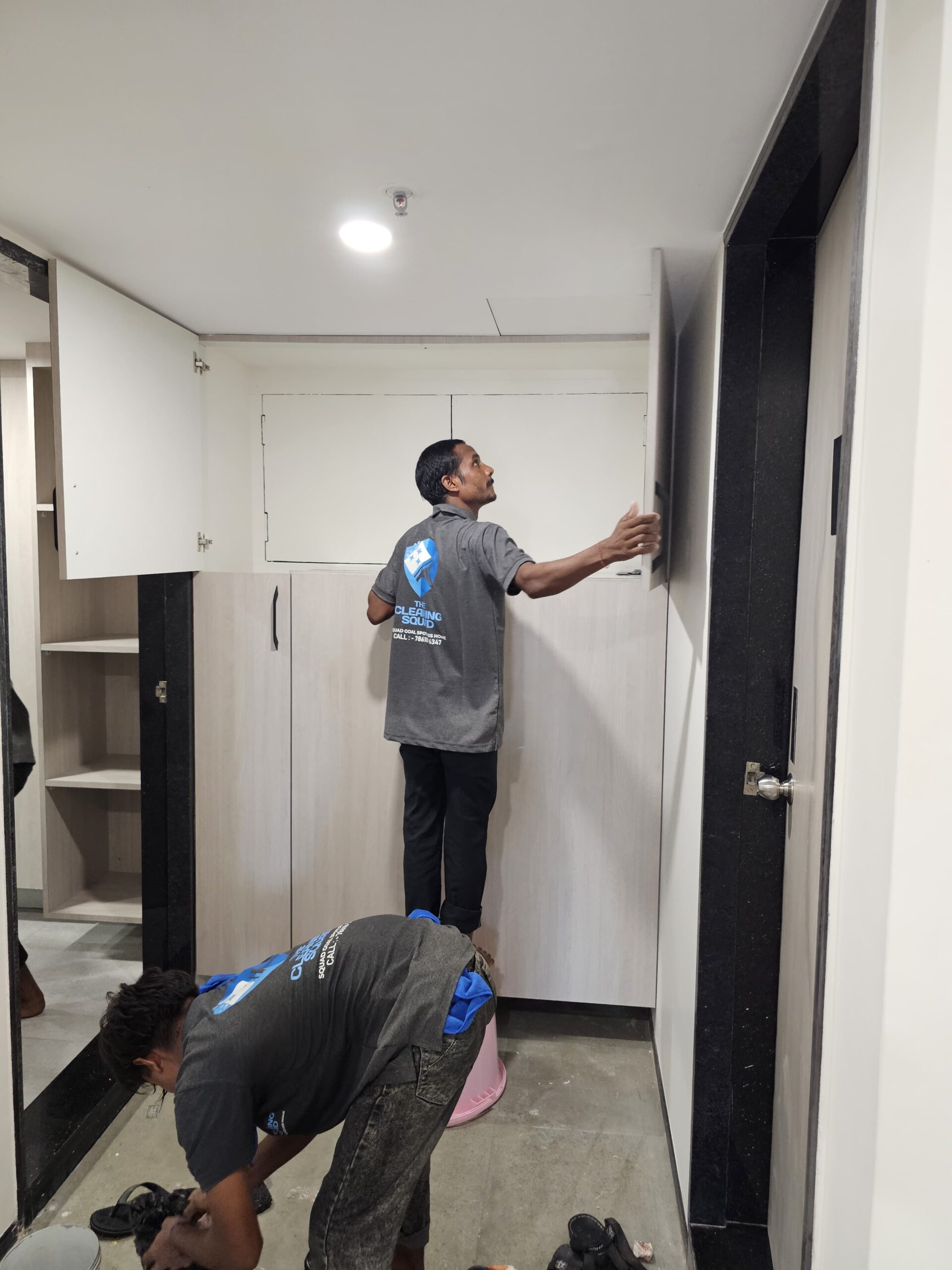 furniture clenaing service