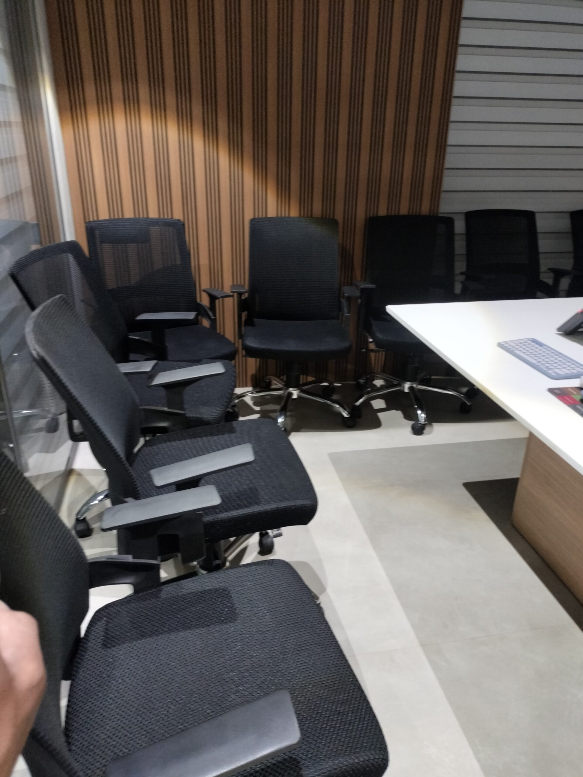 office cabin cleaning